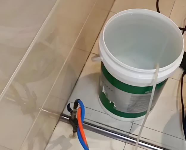 贵阳免砸瓷砖防水